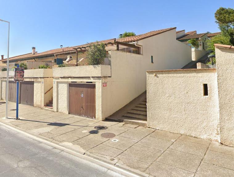 Maison 3 Pieces 5-7Pers Vue Sur Port, Garage, Clim Грюїссан Екстер'єр фото